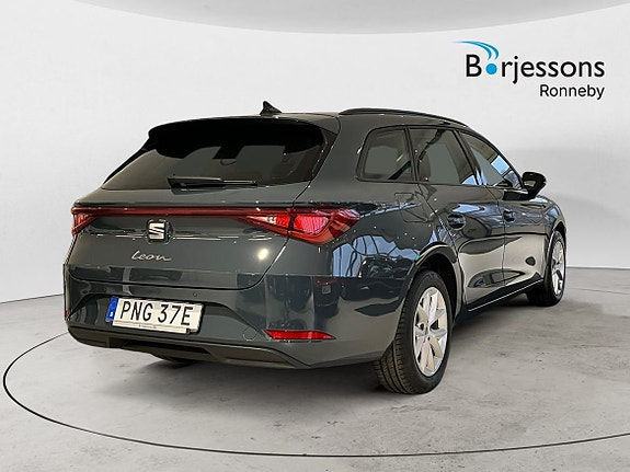 Seat Leon 3 of 5