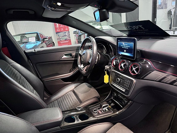 Mercedes-Benz CLA45 6 of 6
