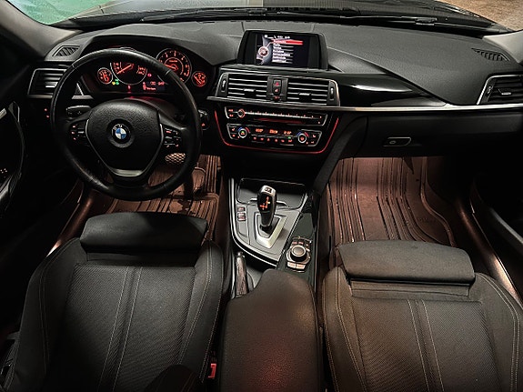 BMW 318 19 of 25