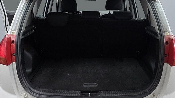 Kia Venga 4 of 10