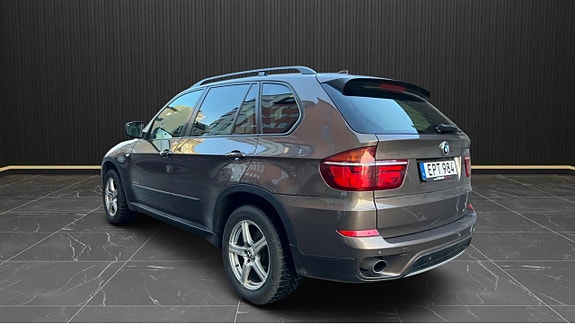BMW X5 3 of 6
