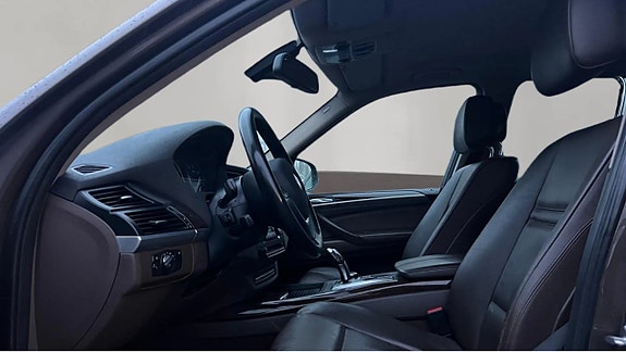 BMW X5 5 of 6