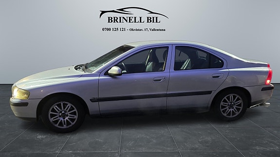 Volvo S60 7 of 9