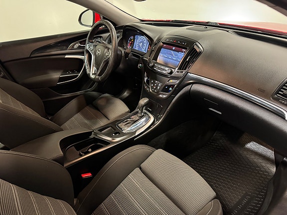 Opel Insignia Country Tourer 13 of 24