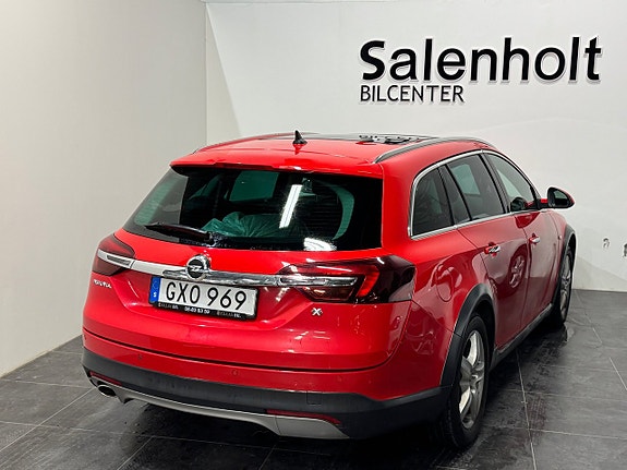 Opel Insignia Country Tourer 6 of 24