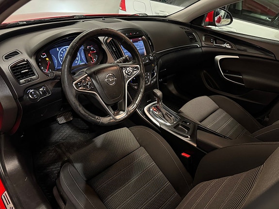 Opel Insignia Country Tourer 11 of 24