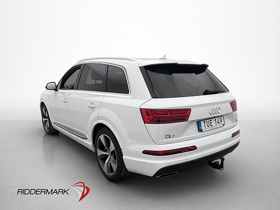Audi Q7 5 of 5