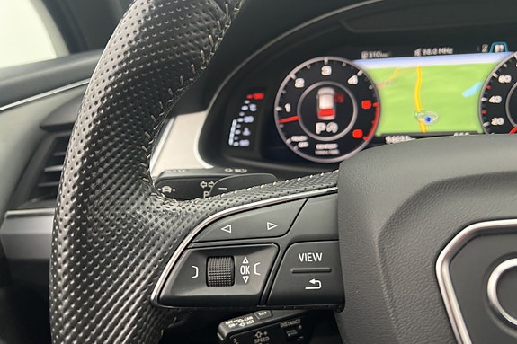 Audi Q7 17 of 30
