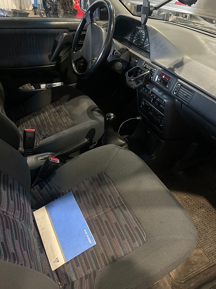 Mazda 323 5 of 5