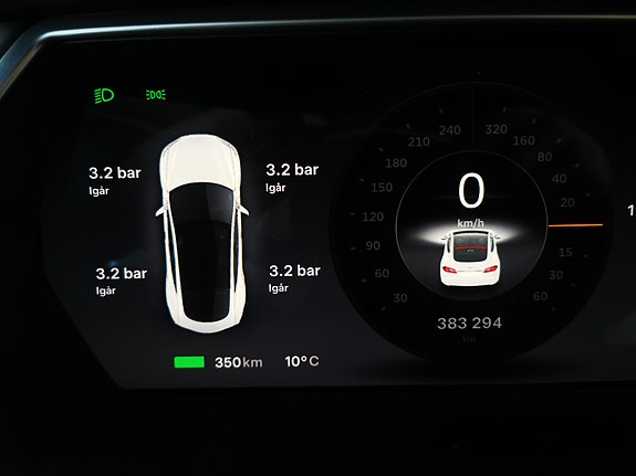Tesla Model S 6 of 9