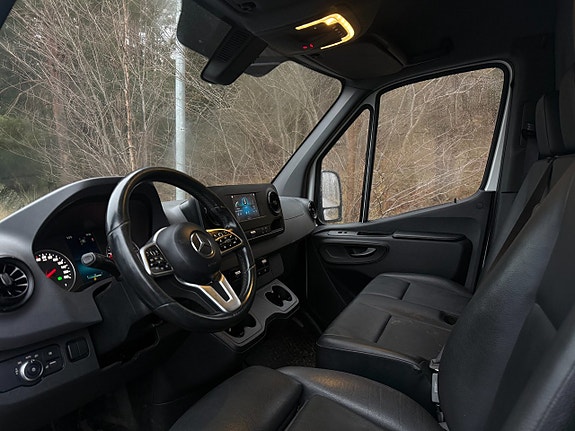 Mercedes-Benz Sprinter - 5