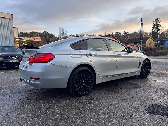 BMW 430d 3 of 5