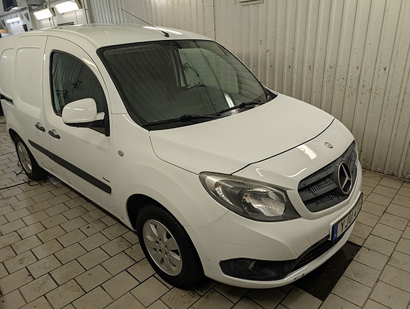 Mercedes-Benz Citan 109