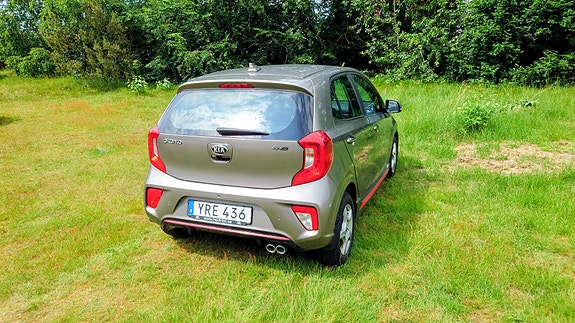 Kia Picanto 4 of 10