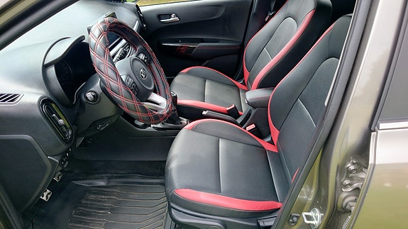 Kia Picanto 5 of 10