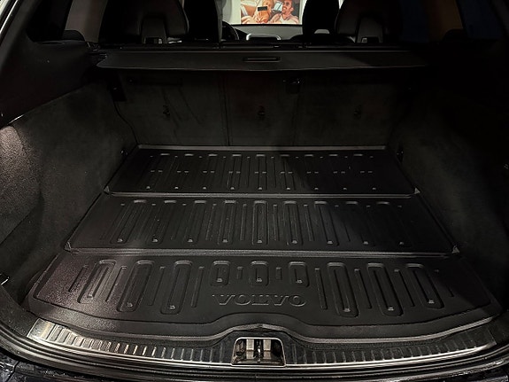 Volvo XC60 24 of 24