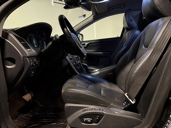 Volvo XC60 6 of 24