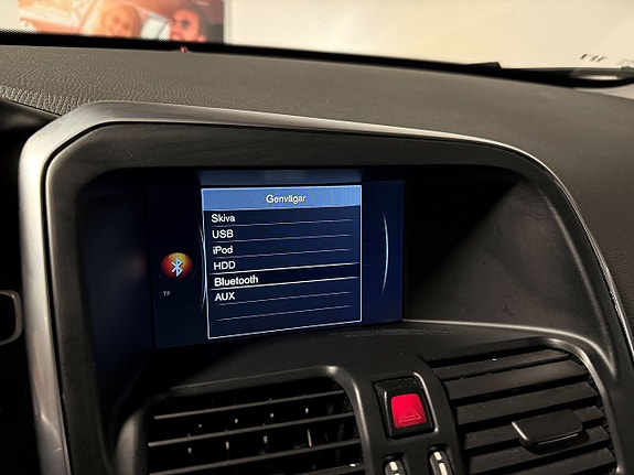 Volvo XC60 20 of 24