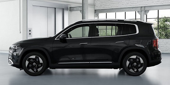 Mercedes-Benz GLB250+ 2 of 5