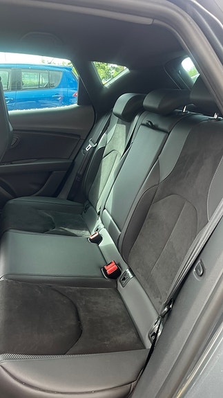 Seat Leon 9 of 10