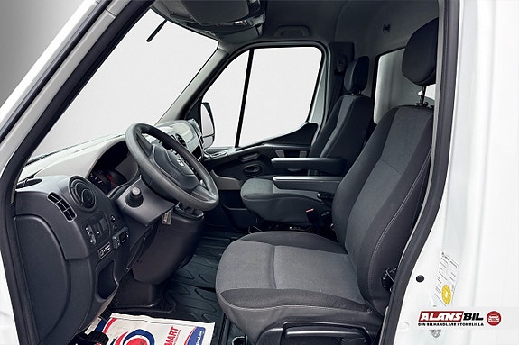 Renault Master 4 of 5