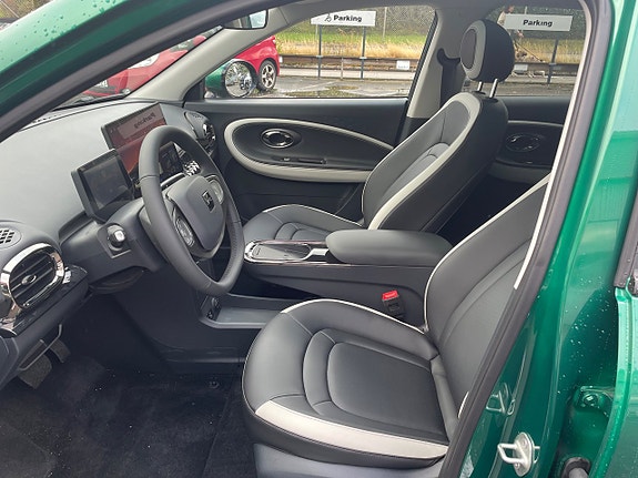 JAC E30X 5 of 17