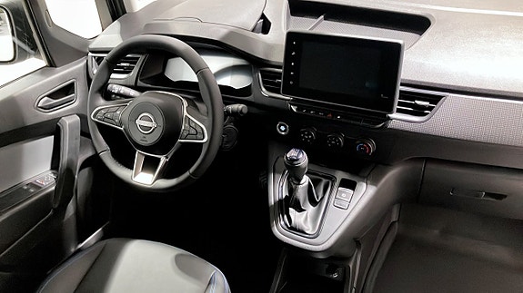 Nissan Townstar 4 of 5