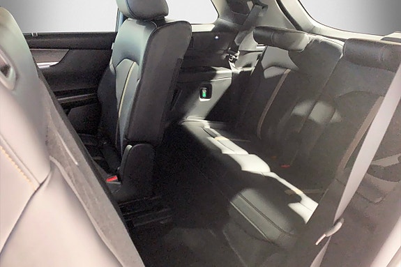 Mazda CX-80 13 of 16