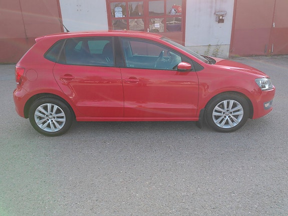 Volkswagen Polo 9 of 12