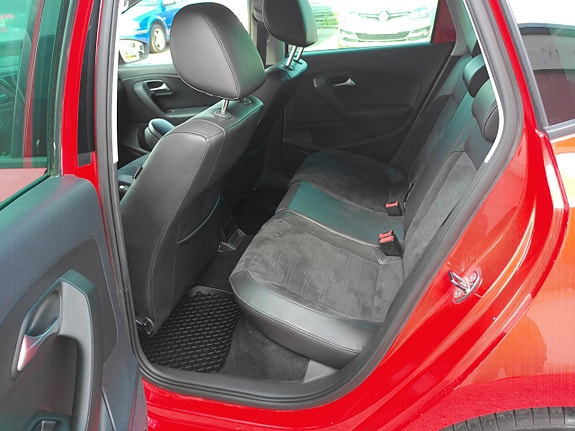 Volkswagen Polo 6 of 12