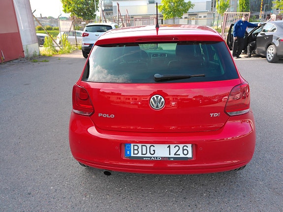 Volkswagen Polo 10 of 12
