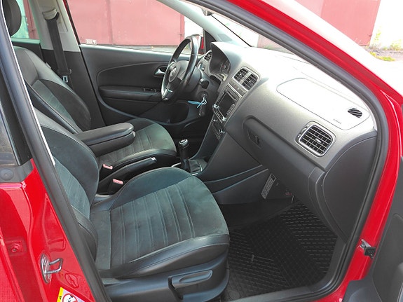 Volkswagen Polo 7 of 12