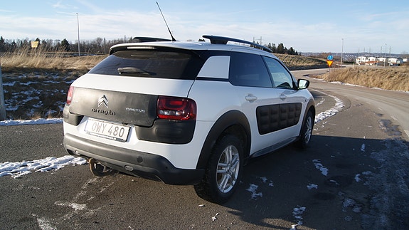 Citroen C4 Cactus 5 of 9