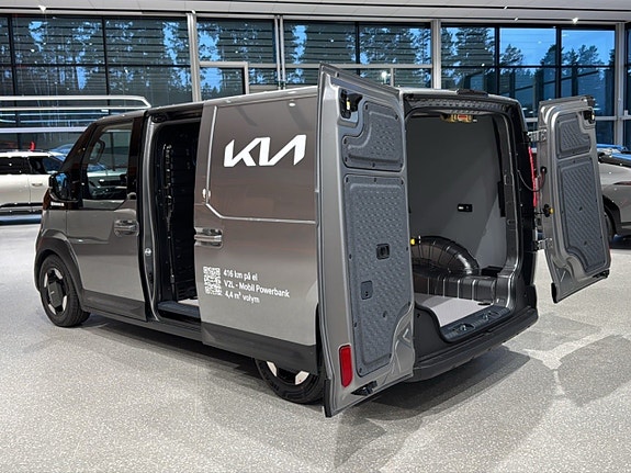 Kia PV5 18 of 19