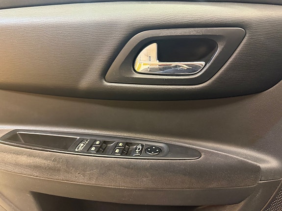 Citroen C4 13 of 16