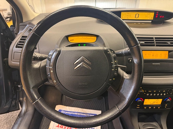 Citroen C4 10 of 16