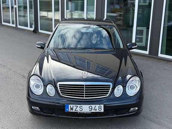 Mercedes-Benz E350 6 of 30