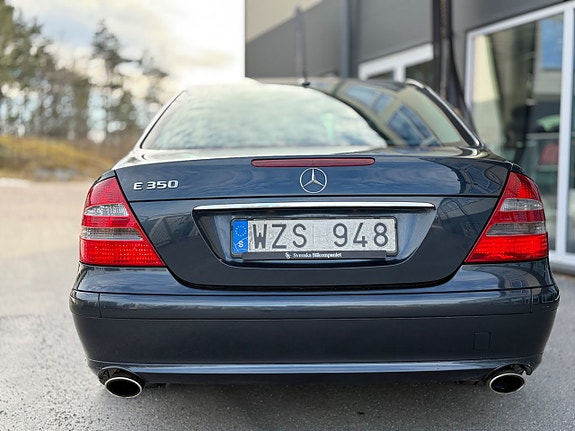 Mercedes-Benz E350 27 of 30