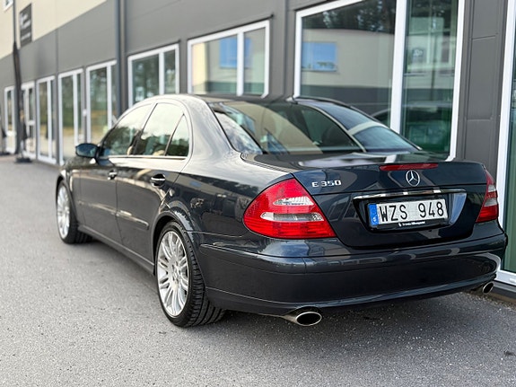 Mercedes-Benz E350 19 of 30