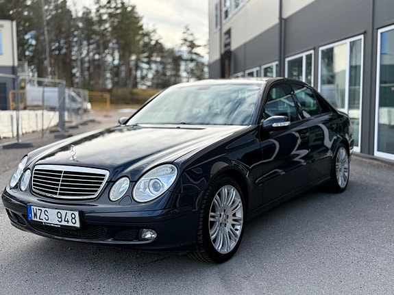 Mercedes-Benz E350 17 of 30