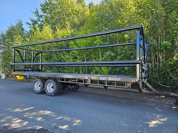 Dalum 9m storbalsvagn med hydraulisk lastsäkring