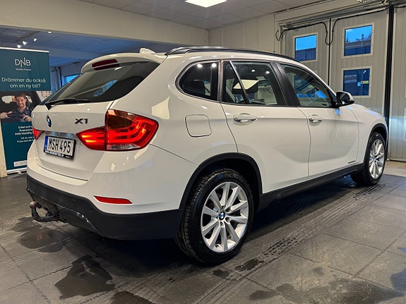 BMW X1 4 of 5