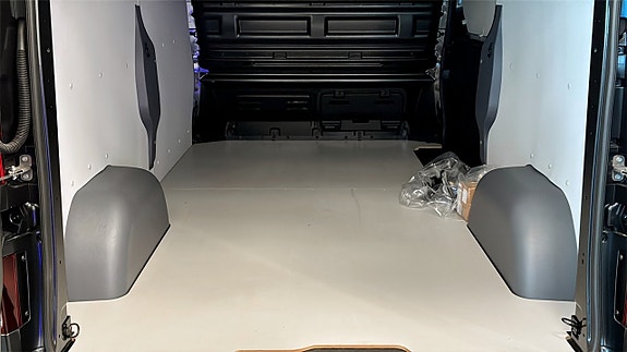 Renault Trafic 7 of 12