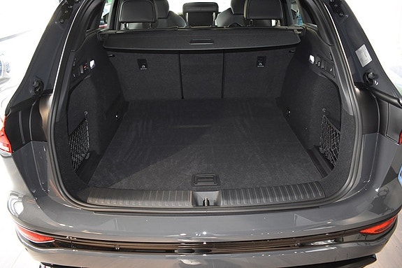 Audi Q6 e-tron 6 of 6