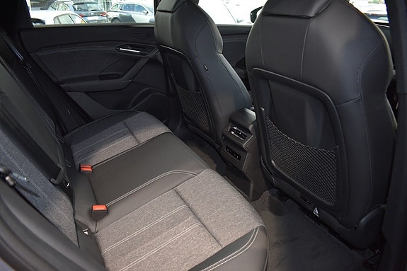 Audi Q6 e-tron 5 of 5