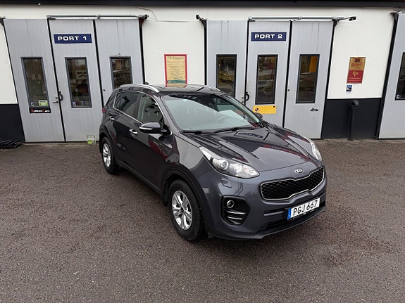 Kia Sportage 2 of 5