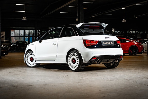 Audi A1 4 of 5