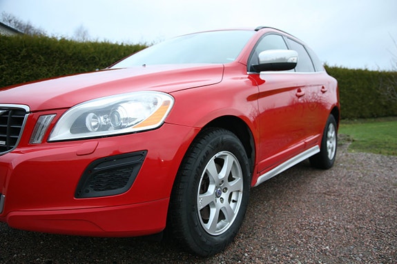 Volvo XC60 6 of 26