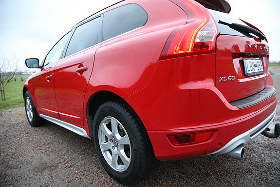 Volvo XC60 13 of 26