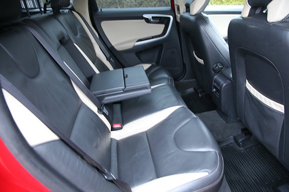 Volvo XC60 24 of 26